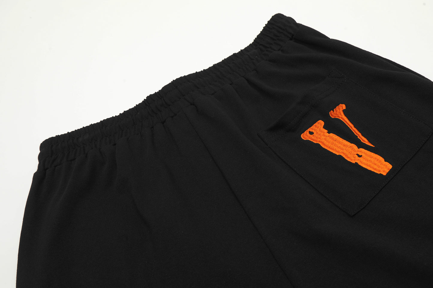 VLONE Black/White/Beige Cotton Shorts